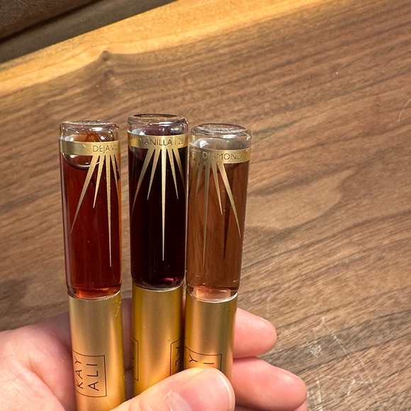 Kayali Dou Travel Perfume Bundle - Picture 2 of 3